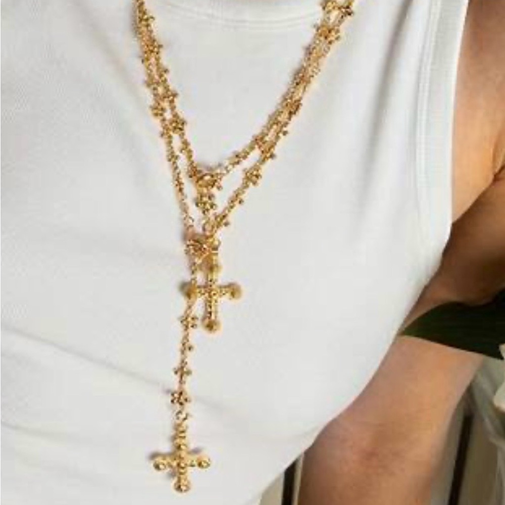 Elegant Gold Cross Pendant Necklace